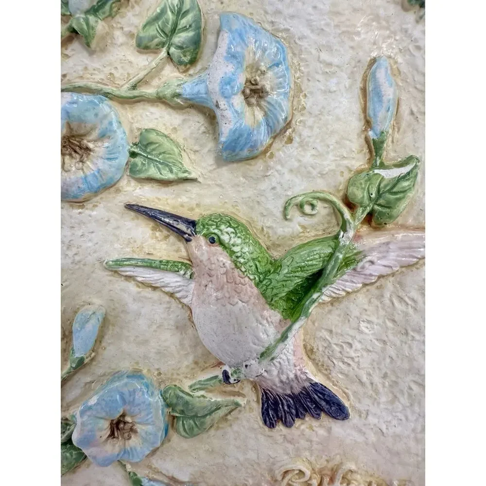 Avon Decorative Hummingbird‎ Wall Plaques Set of 3 Vintage 5x7 Floral Relief
